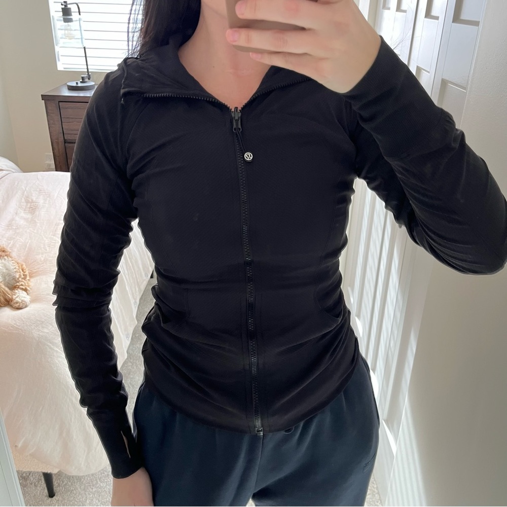 Lululemon Reversible Zip-Up Jacket - Black, 6